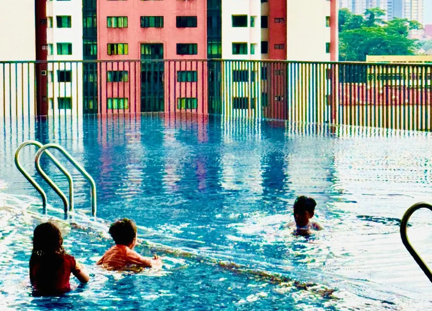 Chamber Luxury Suites Kl 쿠알라룸푸르