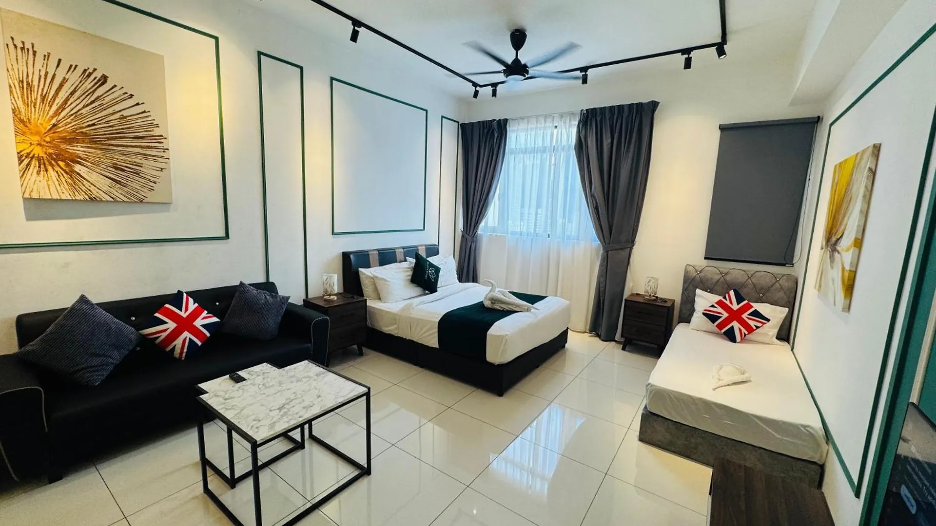 Chamber Luxury Suites Kl 쿠알라룸푸르 아파트
